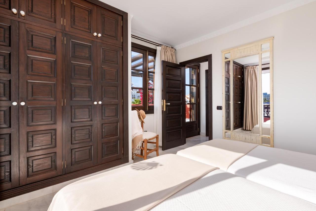 Parque Santiago V Official Aparthotel Playa de las Americas  Ngoại thất bức ảnh